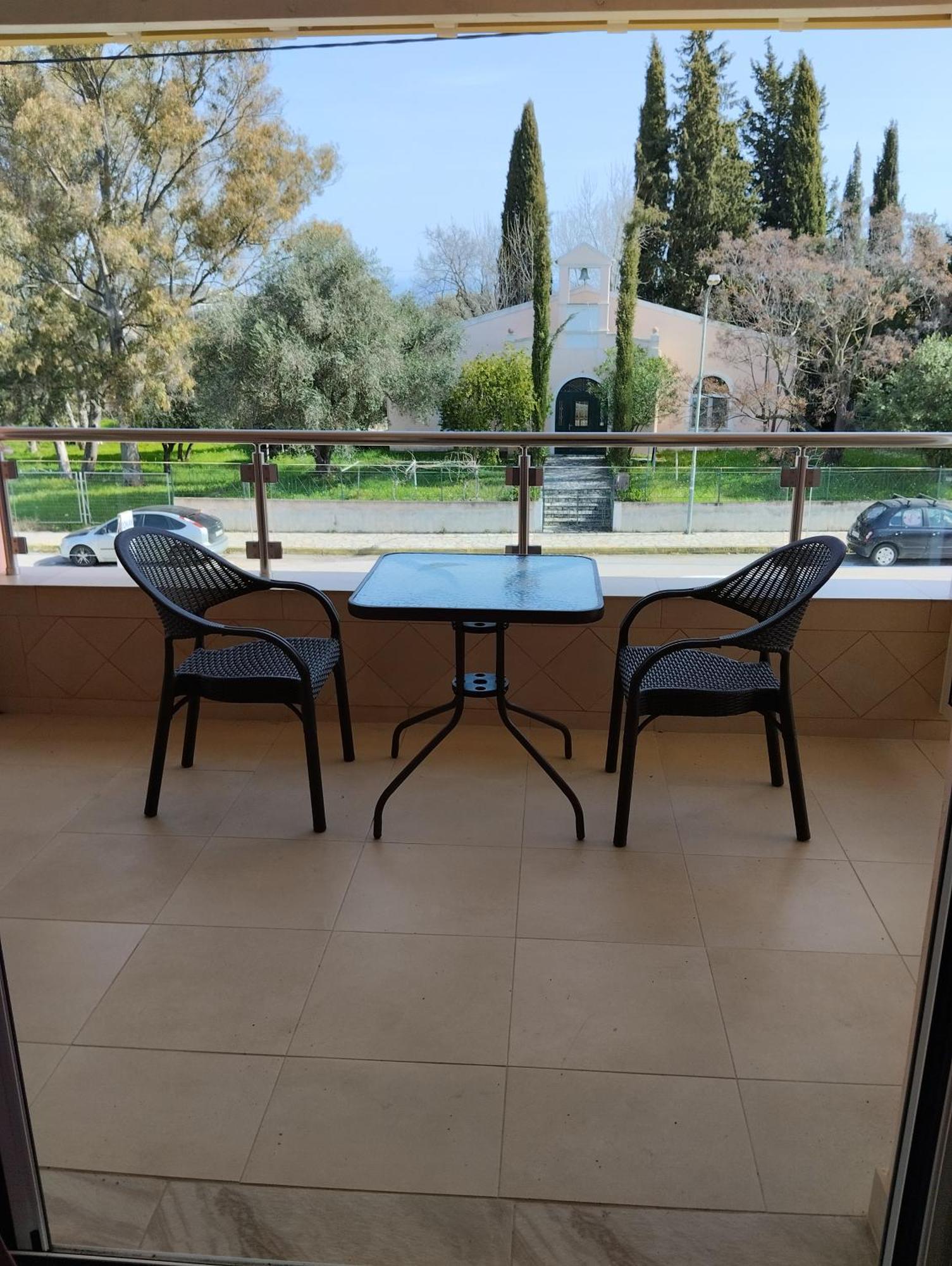 Tzafi's 2 Apartment *